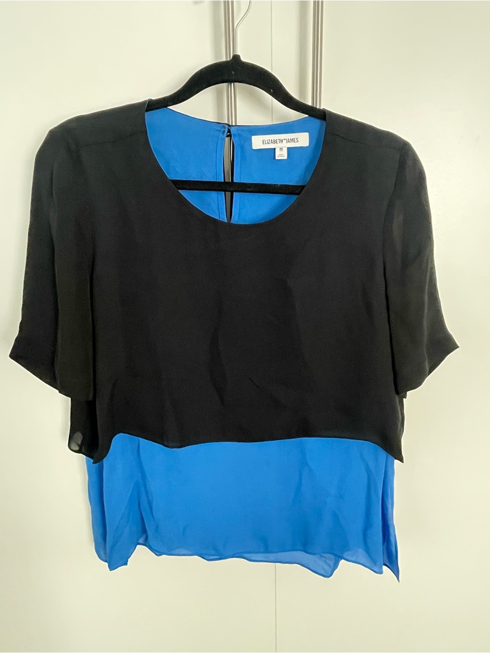 Elizabeth and James 100% Silk Black/Bright Blue Layered Short Sleeve Blouse M